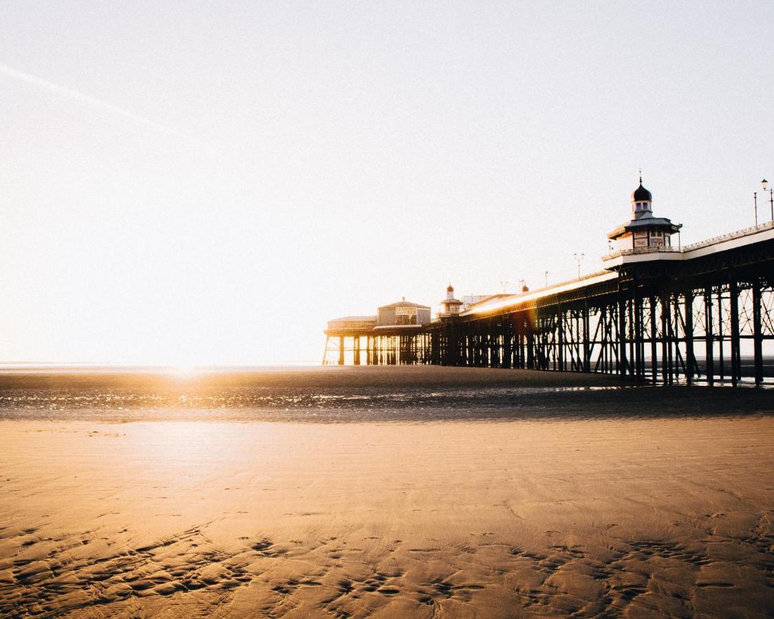 Hotel The Headlands Blackpool Exterior foto